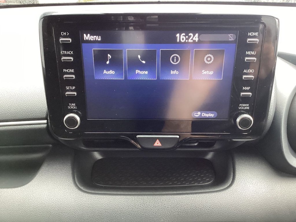 Used Toyota Yaris 2022 for sale - 78002990: Photo 13