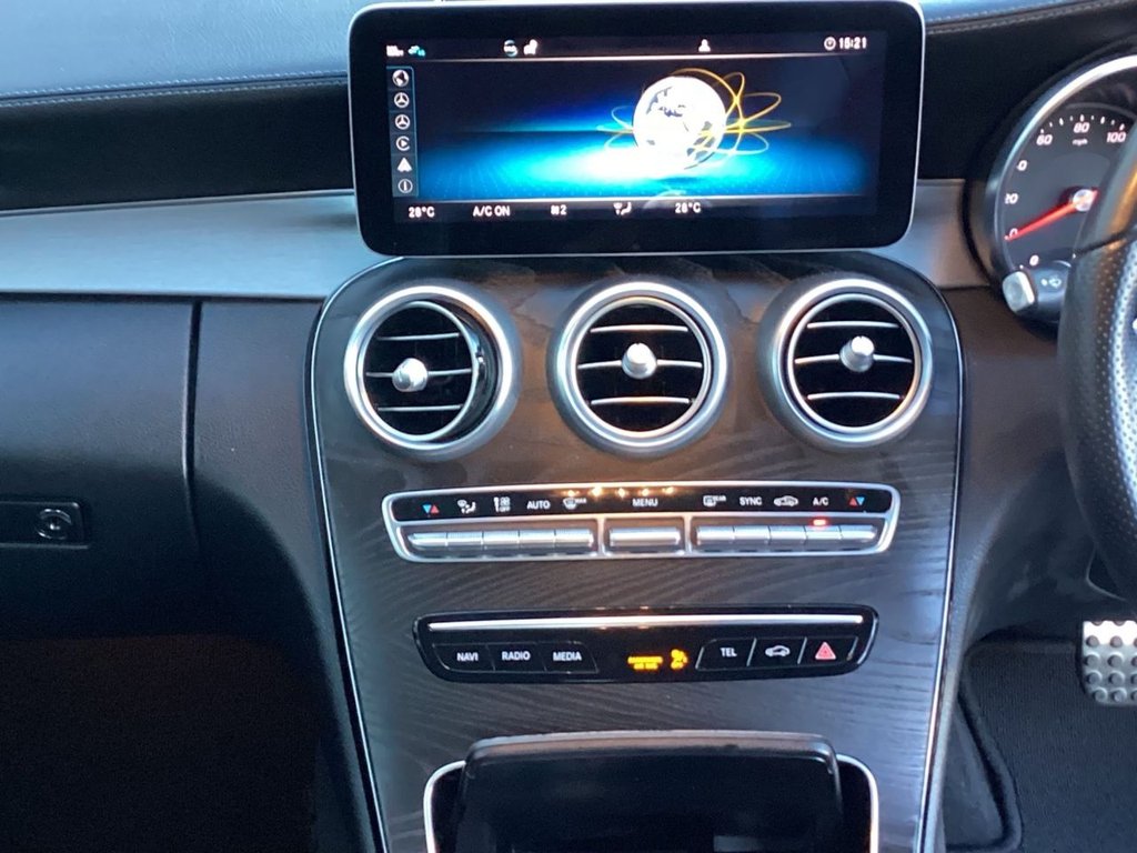 Used Mercedes-Benz C Class 2018 for sale - 77642256: Photo 9