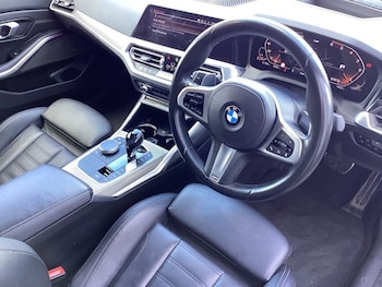 Used BMW 3 Series 2019 for sale - 78017964: Photo