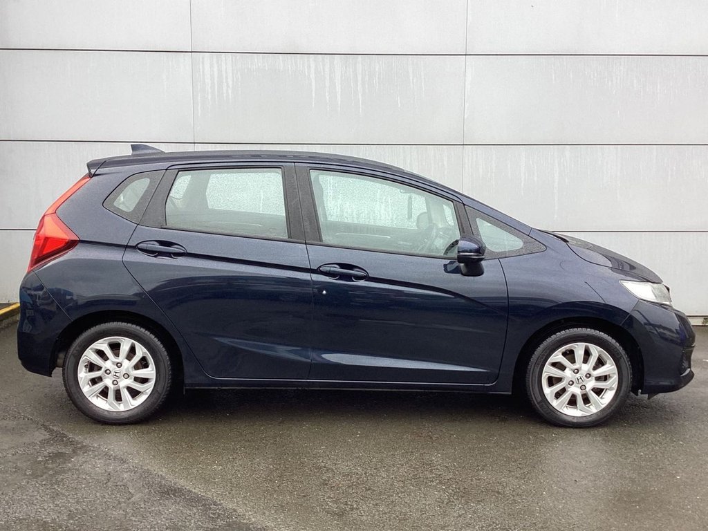 Used Honda Jazz 2019 for sale - 77642238: Photo 6