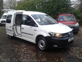 Used Volkswagen Caddy Maxi 2018 for sale - 77049324: Photo