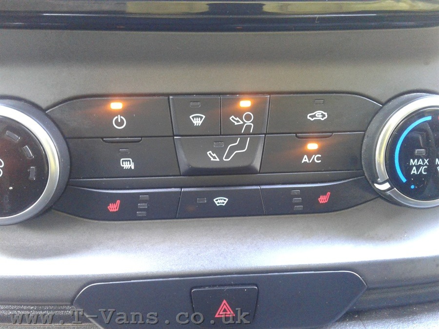 Used Ford Transit Custom 2021 for sale - 77034021: Photo 17