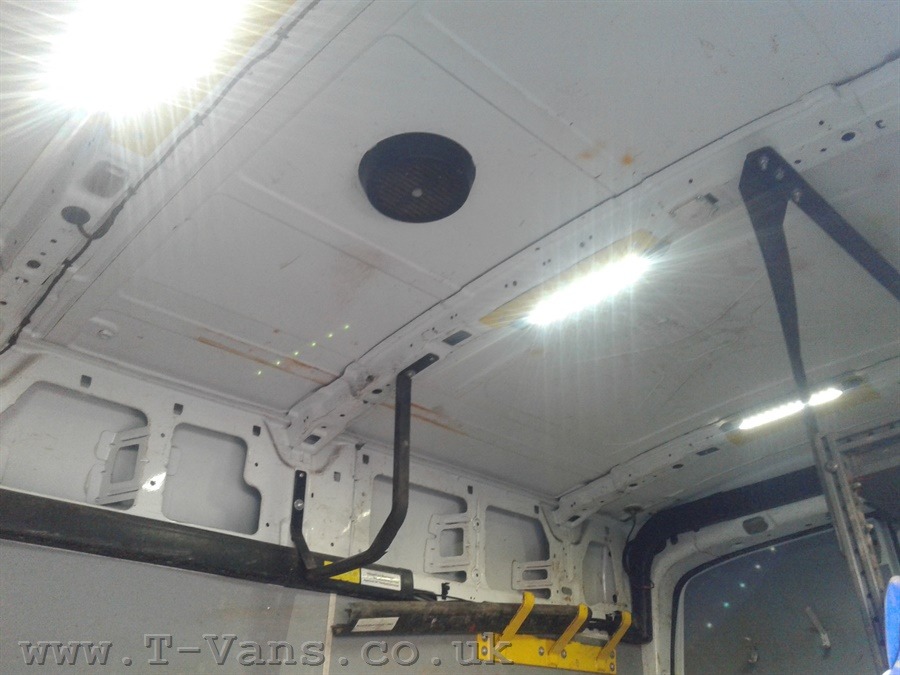 Used Ford Transit 2017 for sale - 77049317: Photo 12