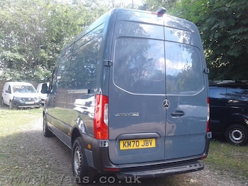 Used Mercedes-Benz Sprinter 2020 for sale - 79408544: Photo