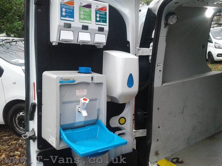 Used Ford Transit Connect 2018 for sale - 77049299: Photo 9