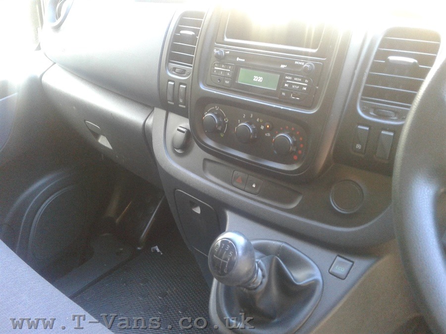 Used Vauxhall Vivaro 2016 for sale - 77049220: Photo 14