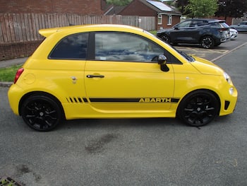 Used Abarth 595 2021 for sale - 79761379: Photo
