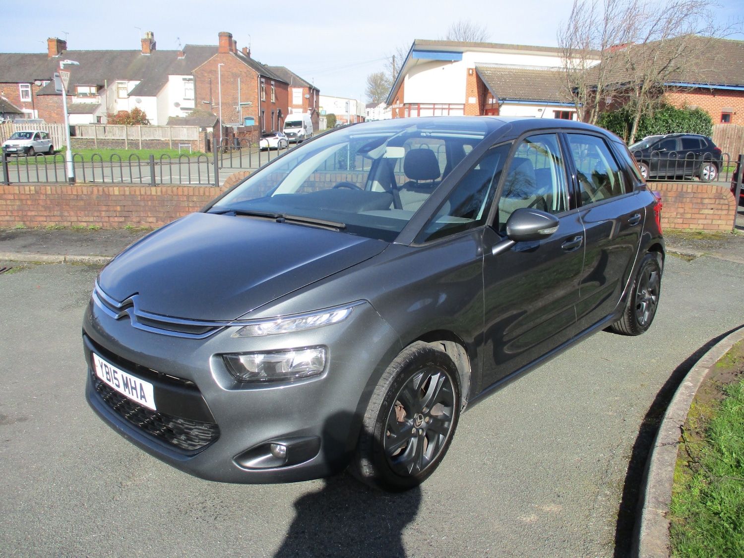 Used Citroen C4 Picasso 2015 for sale - 77916622: Photo 8