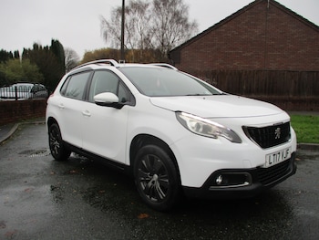 Used Peugeot 2008 2017 for sale - 76555543: Photo