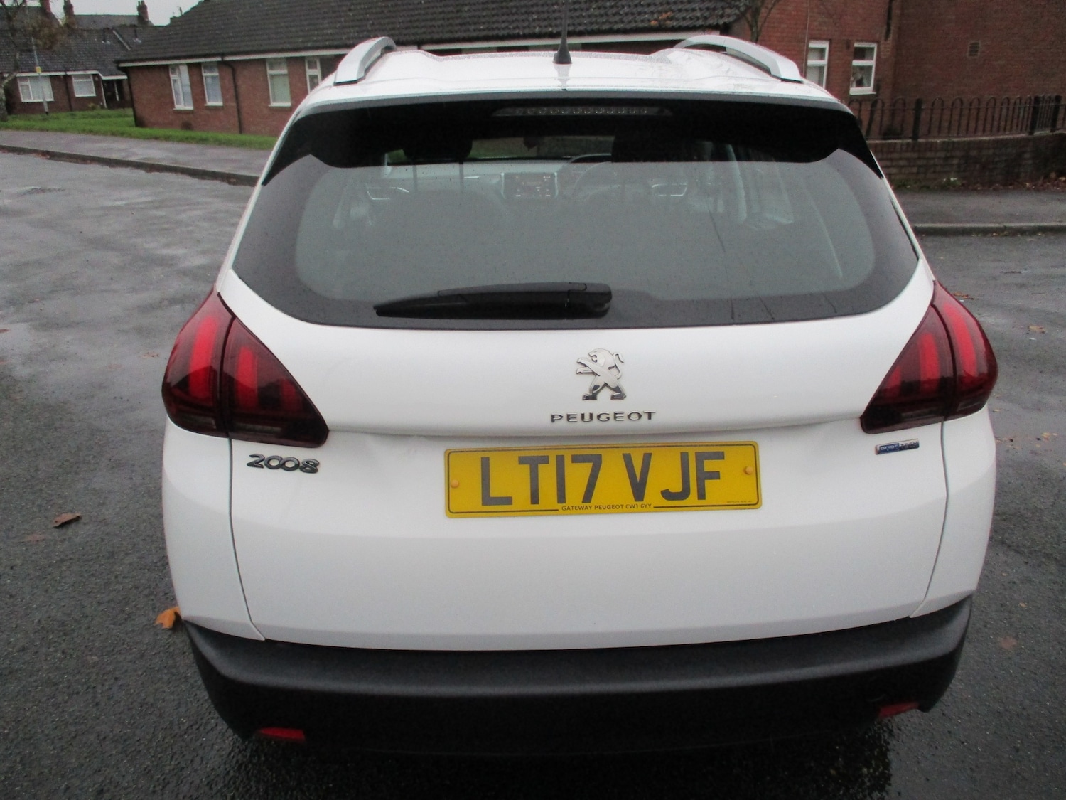 Used Peugeot 2008 2017 for sale - 76555543: Photo 4