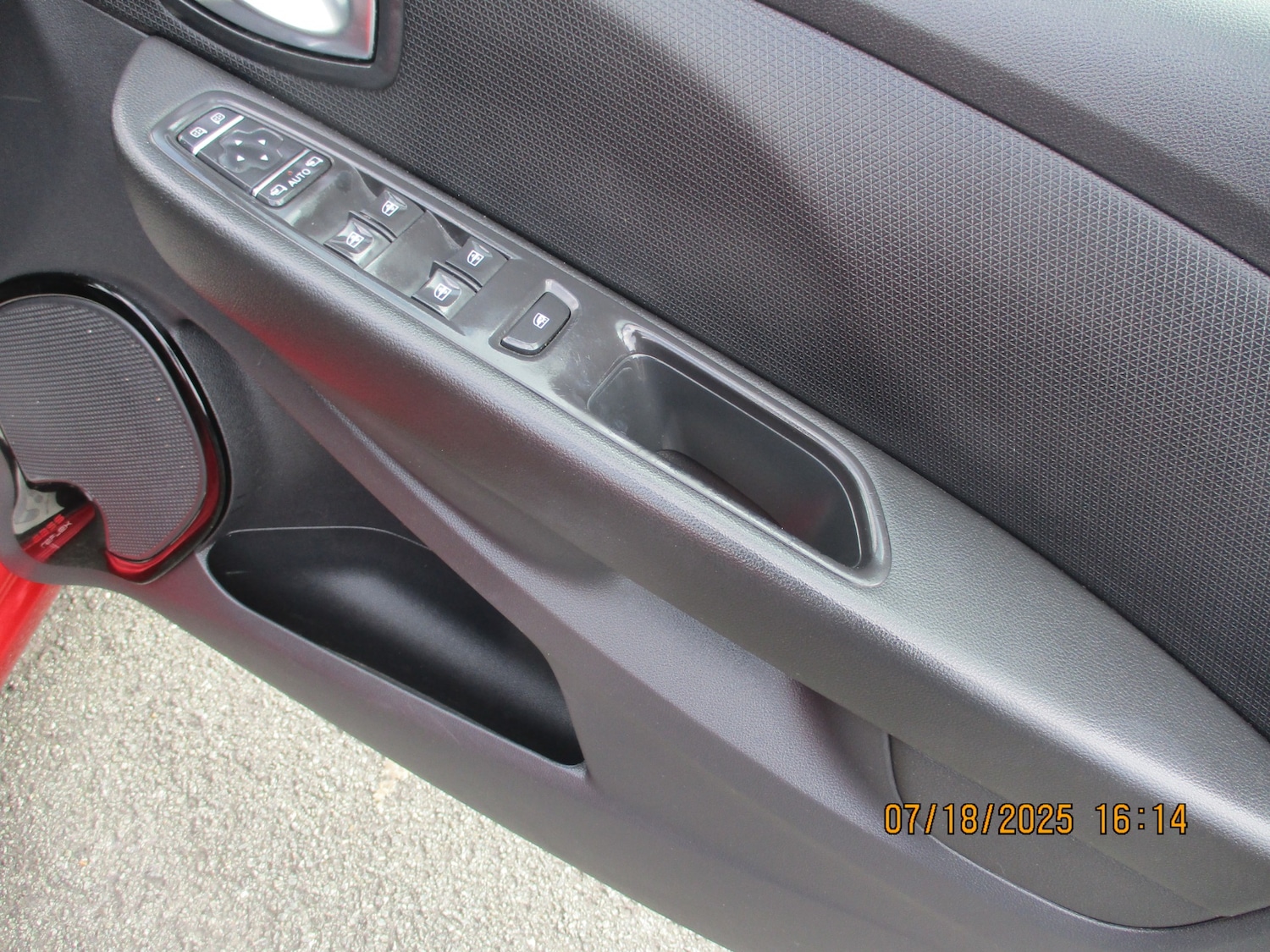 Used Renault Clio 2017 for sale - 77567386: Photo 11