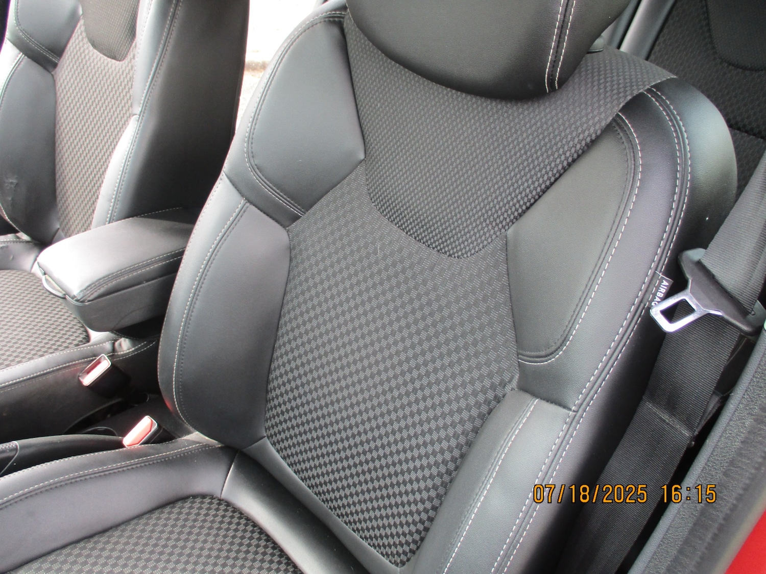 Used Renault Clio 2017 for sale - 77567386: Photo 20