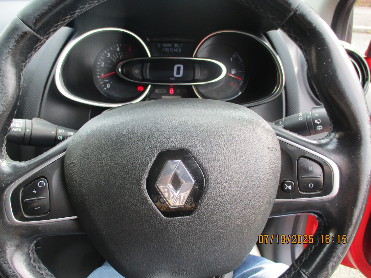 Used Renault Clio 2017 for sale - 77567386: Photo 24