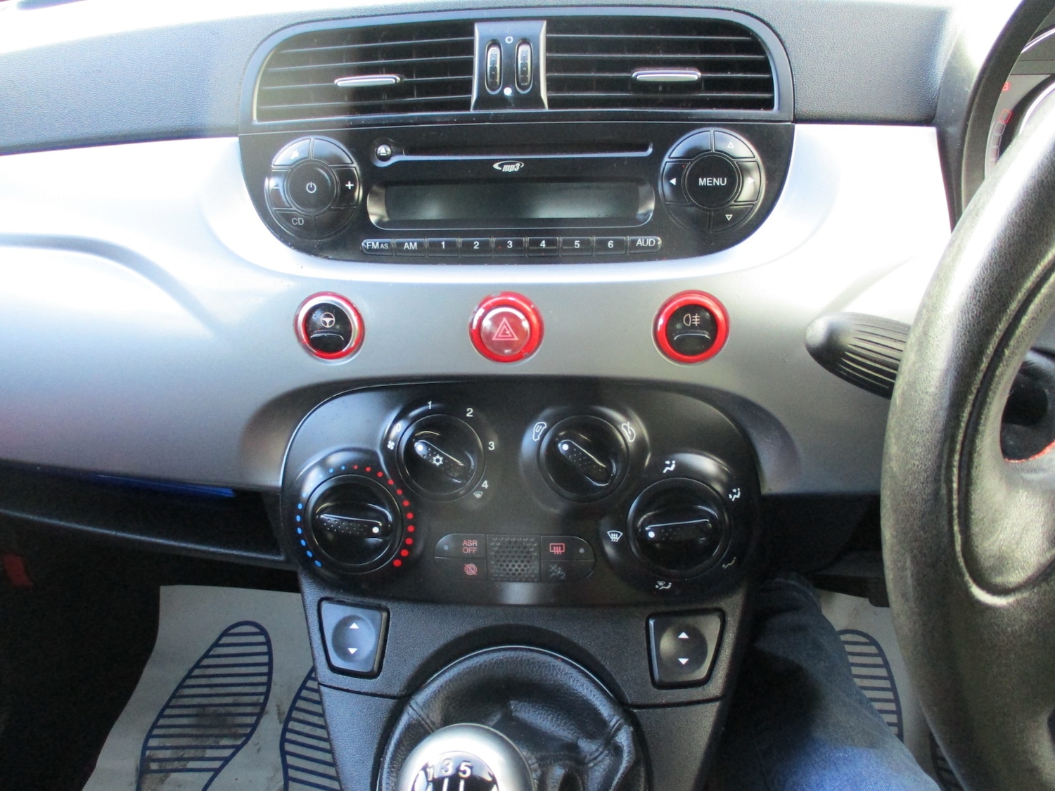 Used Fiat 500 2015 for sale - 77567374: Photo 23