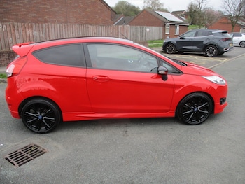 Used Ford Fiesta 2016 for sale - 78776260: Photo