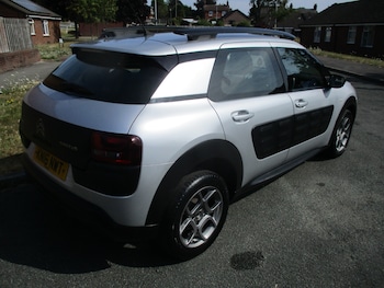 Used Citroen C4 Cactus 2016 for sale - 79274910: Photo