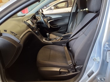 Used Vauxhall Insignia 2016 for sale - 79492237: Photo