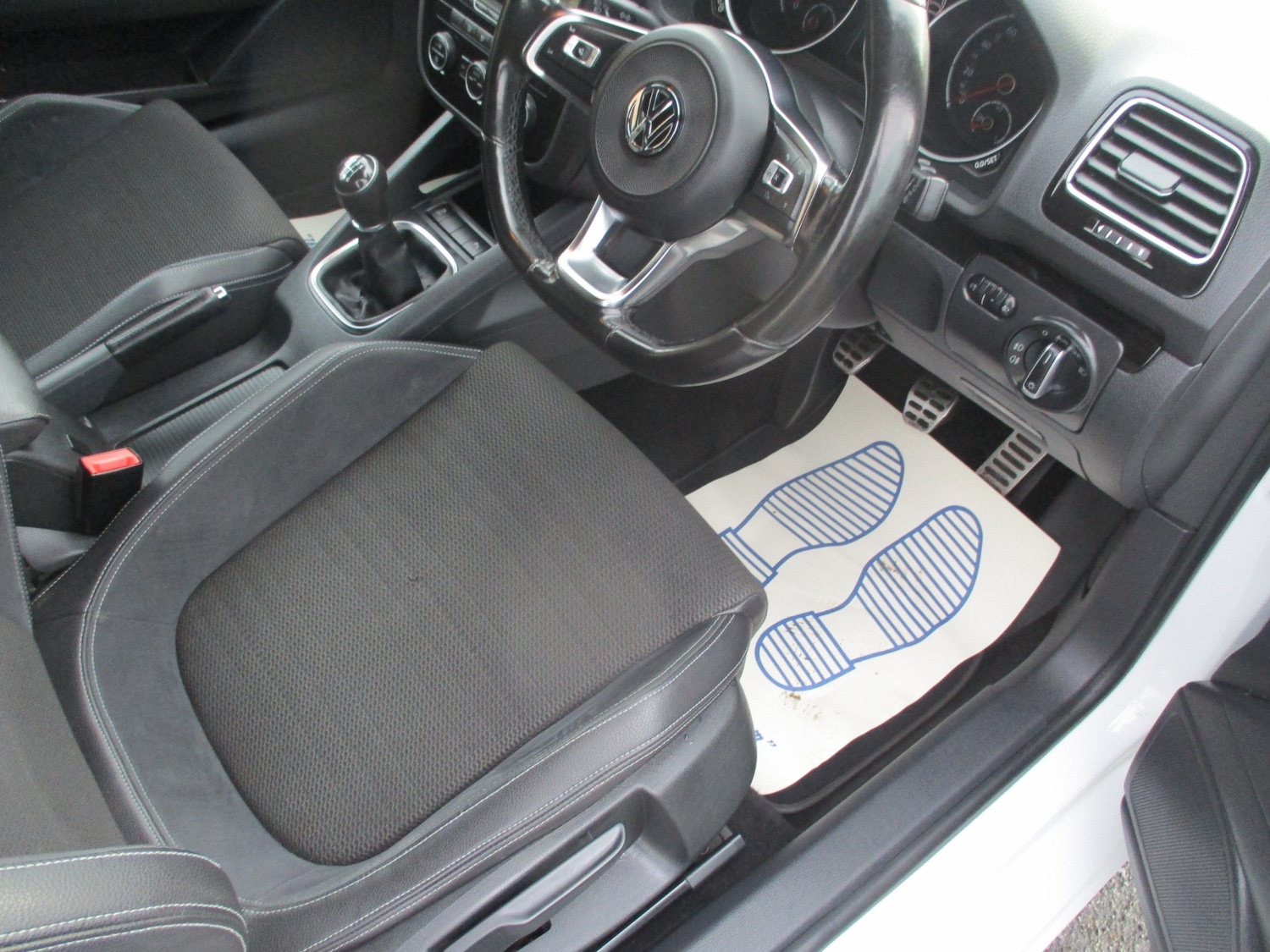 Used Volkswagen Scirocco 2016 for sale - 76611825: Photo 10