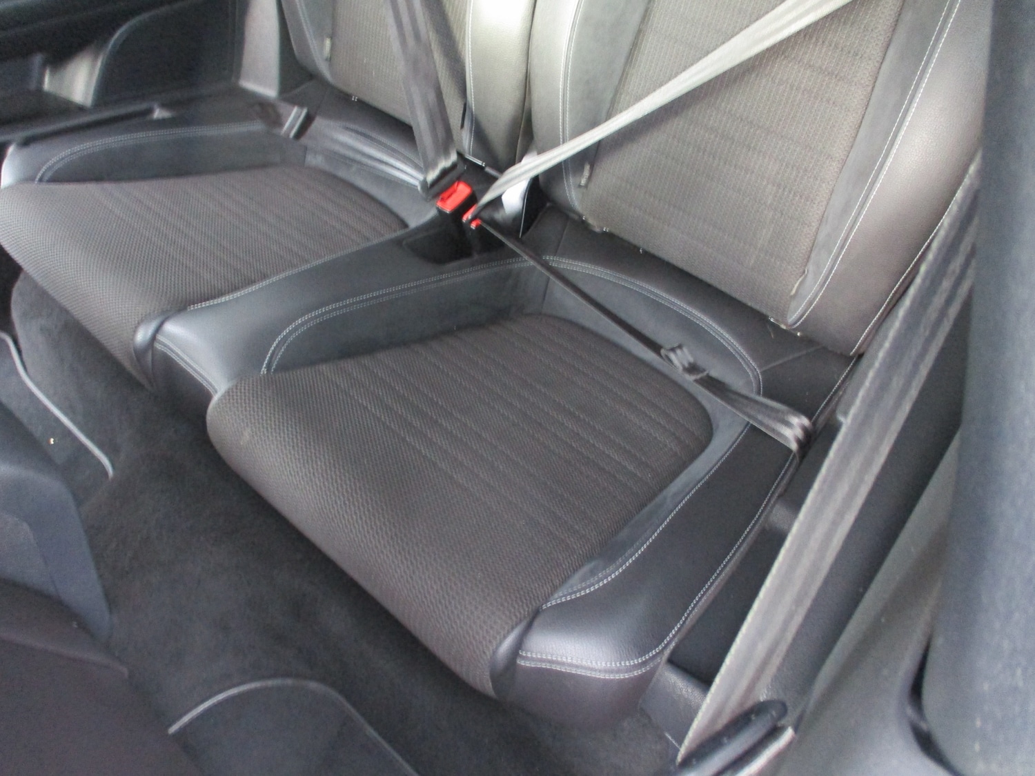 Used Volkswagen Scirocco 2016 for sale - 76611825: Photo 17