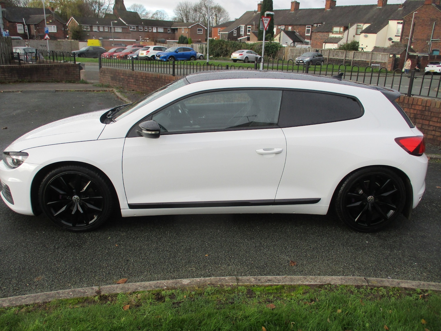 Used Volkswagen Scirocco 2016 for sale - 76611825: Photo 6