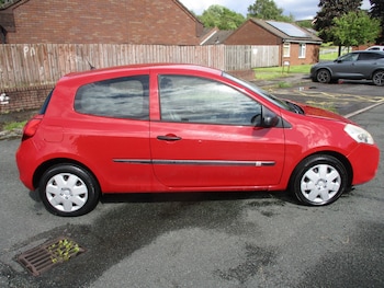 Used Renault Clio 2009 for sale - 78849743: Photo
