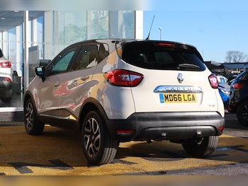 Used Renault Captur 2016 for sale - 79367164: Photo