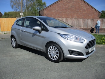 Used Ford Fiesta 2015 for sale - 78409991: Photo