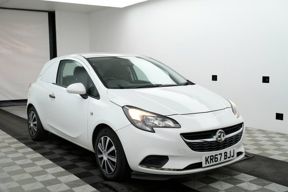 Used Vauxhall Corsa 2018 for sale - 76332394: Photo 2