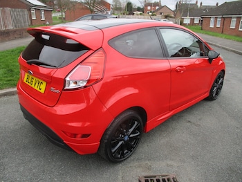 Used Ford Fiesta 2016 for sale - 78433635: Photo