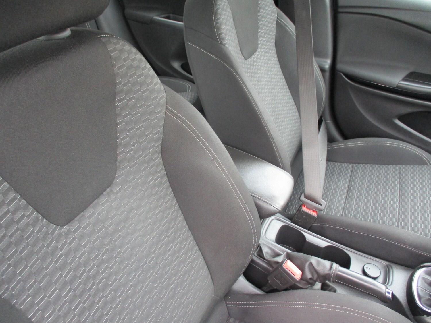 Used Vauxhall Astra 2017 for sale - 78079382: Photo 11