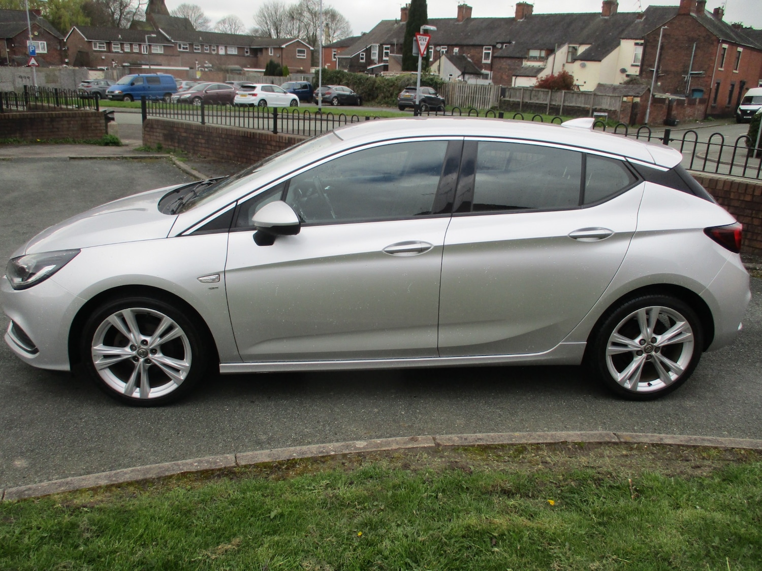 Used Vauxhall Astra 2017 for sale - 78079382: Photo 7