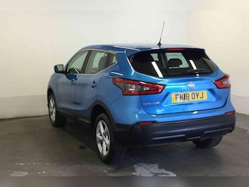 Used Nissan Qashqai 2018 for sale - 78777108: Photo