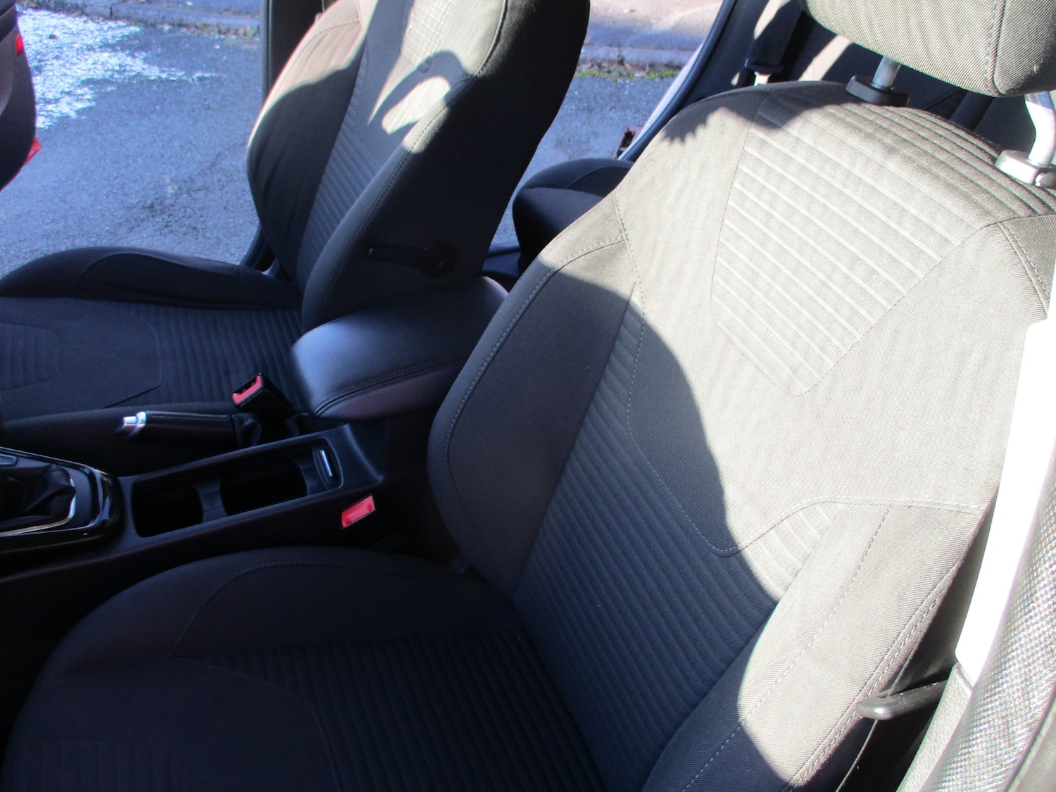 Used Ford Focus 2014 for sale - 77093802: Photo 22