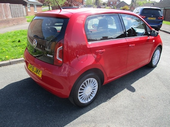 Used Volkswagen up! 2016 for sale - 78325979: Photo