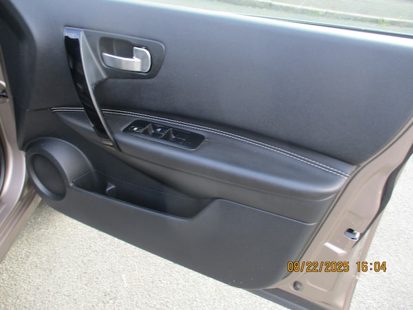 Used Nissan Qashqai 2013 for sale - 75665170: Photo 11