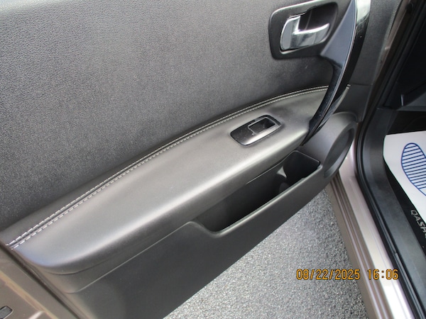 Used Nissan Qashqai 2013 for sale - 75665170: Photo 21
