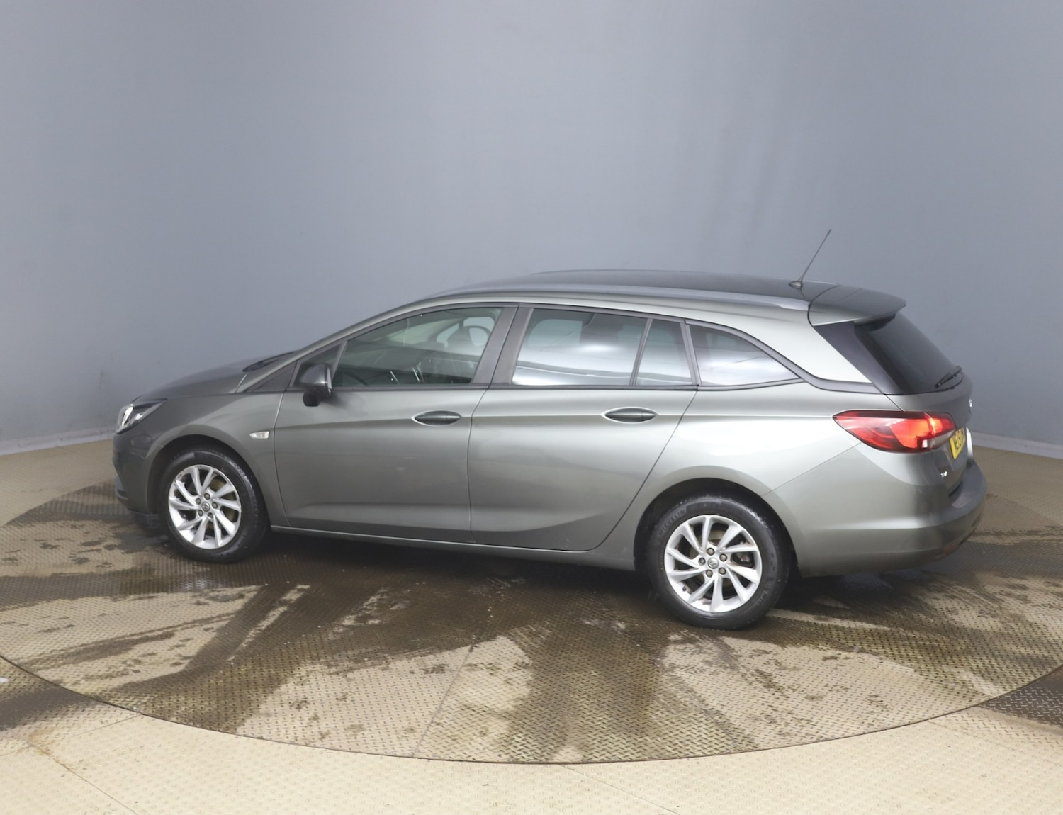 Used Vauxhall Astra 2019 for sale - 77245523: Photo 4