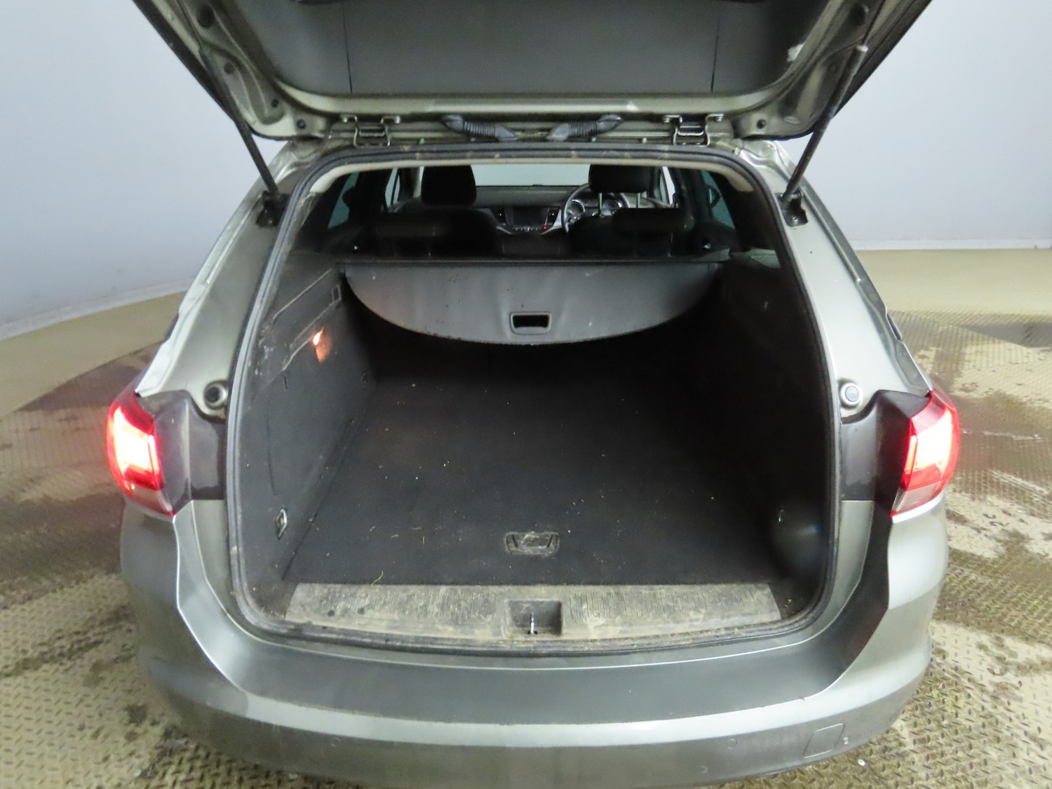 Used Vauxhall Astra 2019 for sale - 77245523: Photo 8