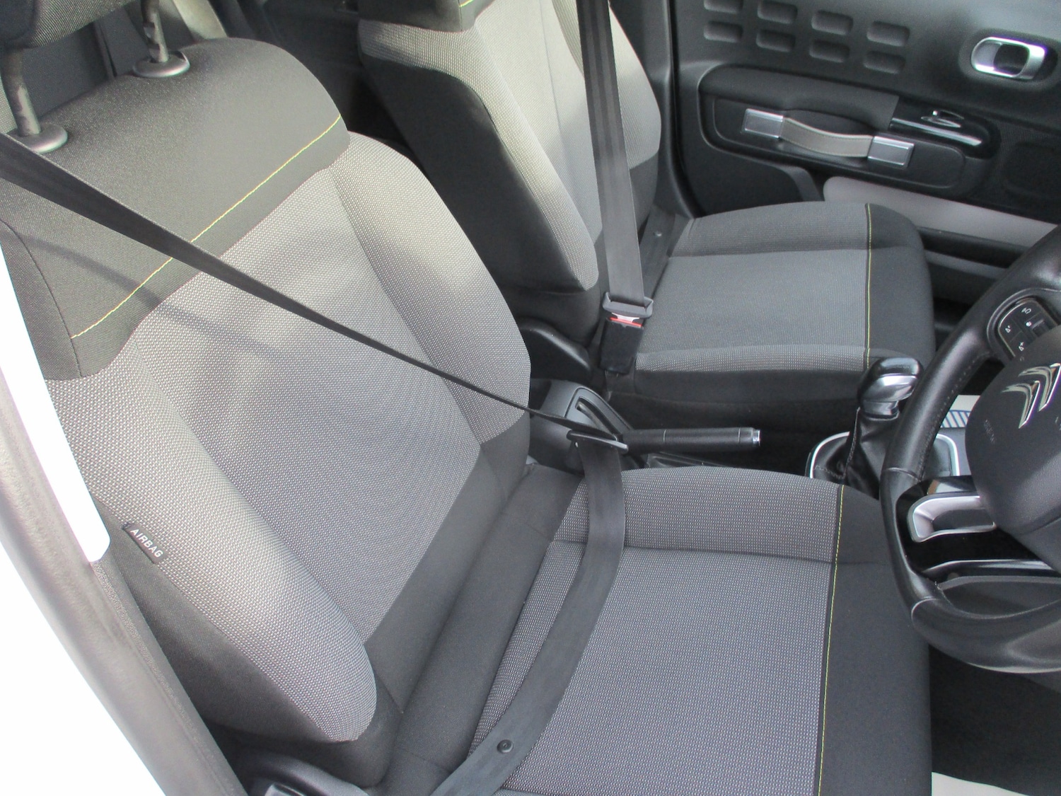 Used Citroen C3 2018 for sale - 76684447: Photo 9