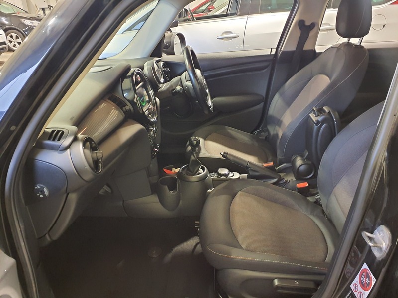 Used MINI Hatch 2017 for sale - 77950534: Photo 8