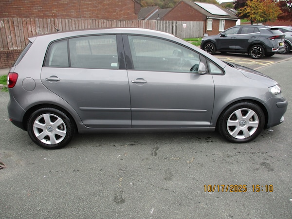 Used Volkswagen Golf Plus 2007 for sale - 76302164: Photo 2