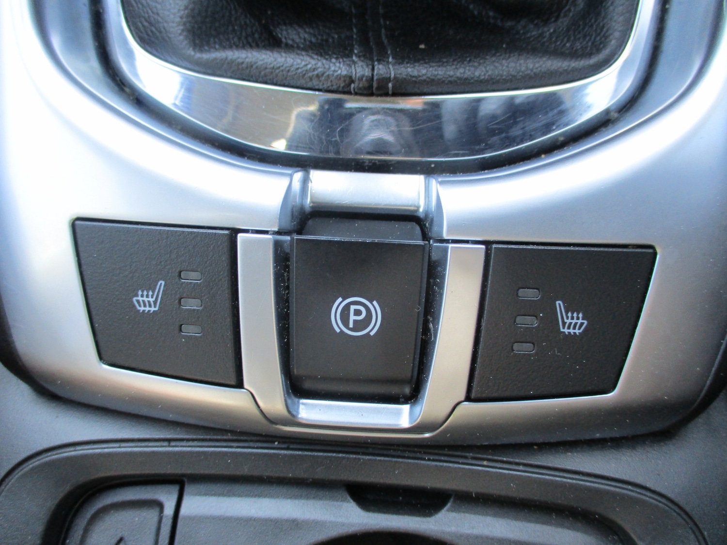 Used Vauxhall Antara 2012 for sale - 77743263: Photo 29