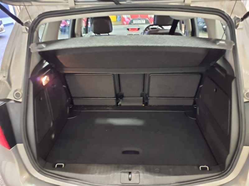 Used Vauxhall Meriva 2014 for sale - 77656501: Photo 10