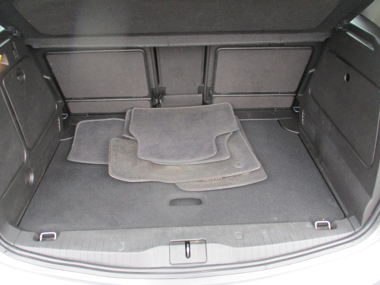 Used Vauxhall Meriva 2014 for sale - 77656501: Photo 16