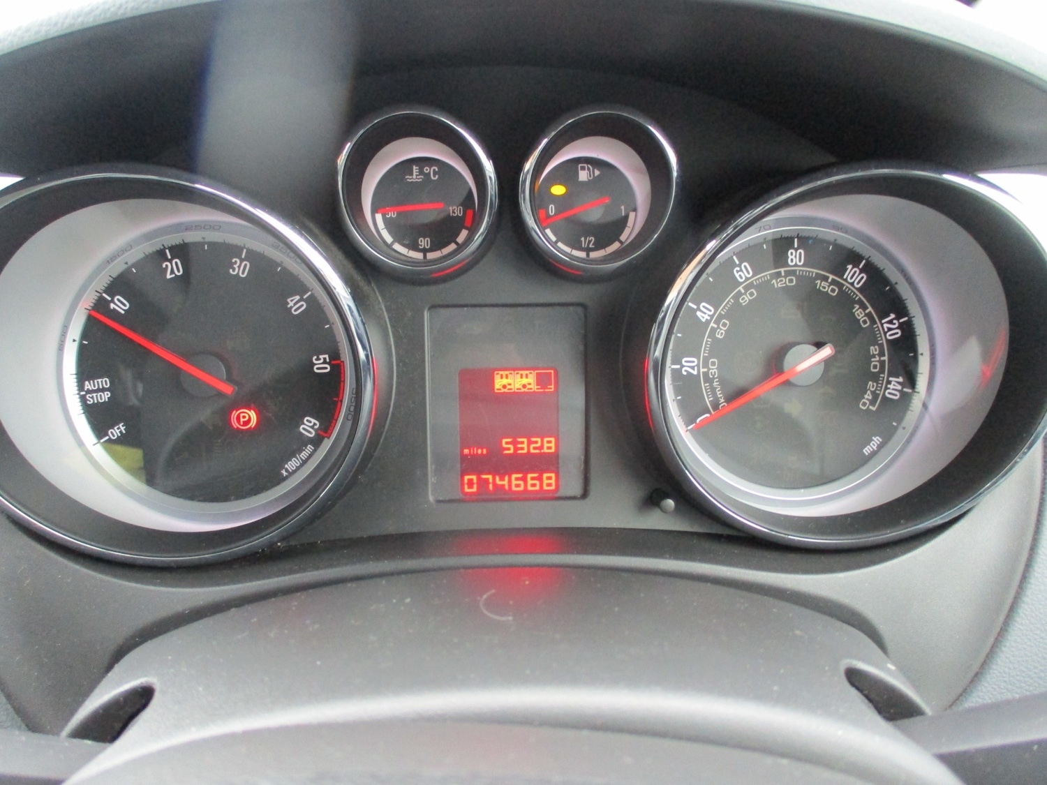 Used Vauxhall Meriva 2014 for sale - 77656501: Photo 29