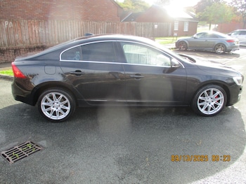 Used Volvo S60 2015 for sale - 75945428: Photo