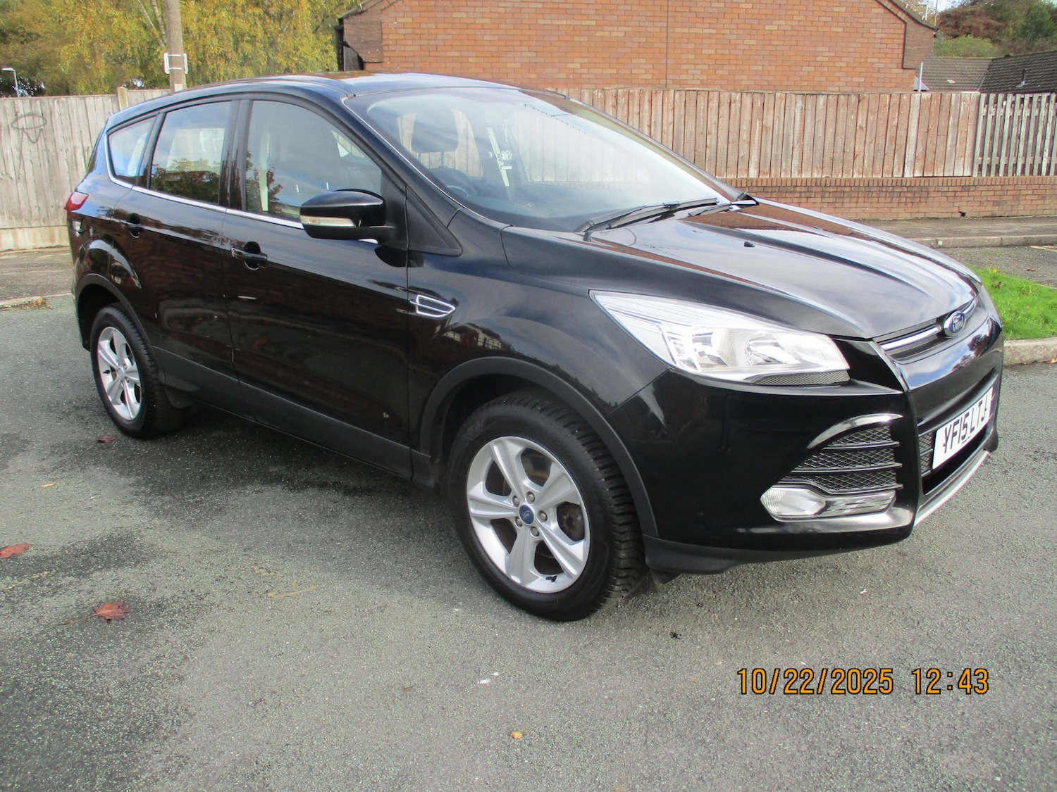 Used Ford Kuga 2015 for sale - 76287937: Photo 1