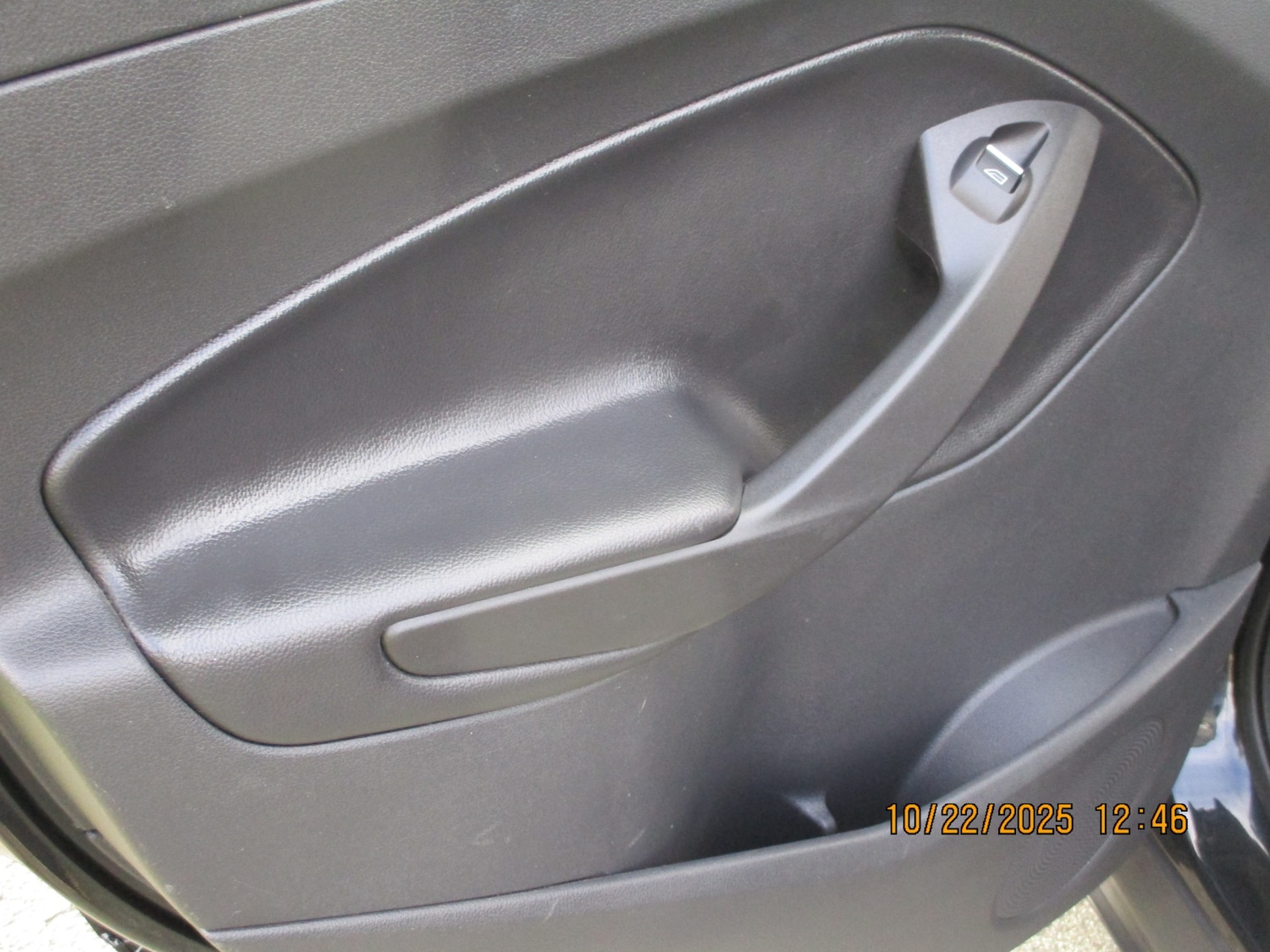 Used Ford Kuga 2015 for sale - 76287937: Photo 18