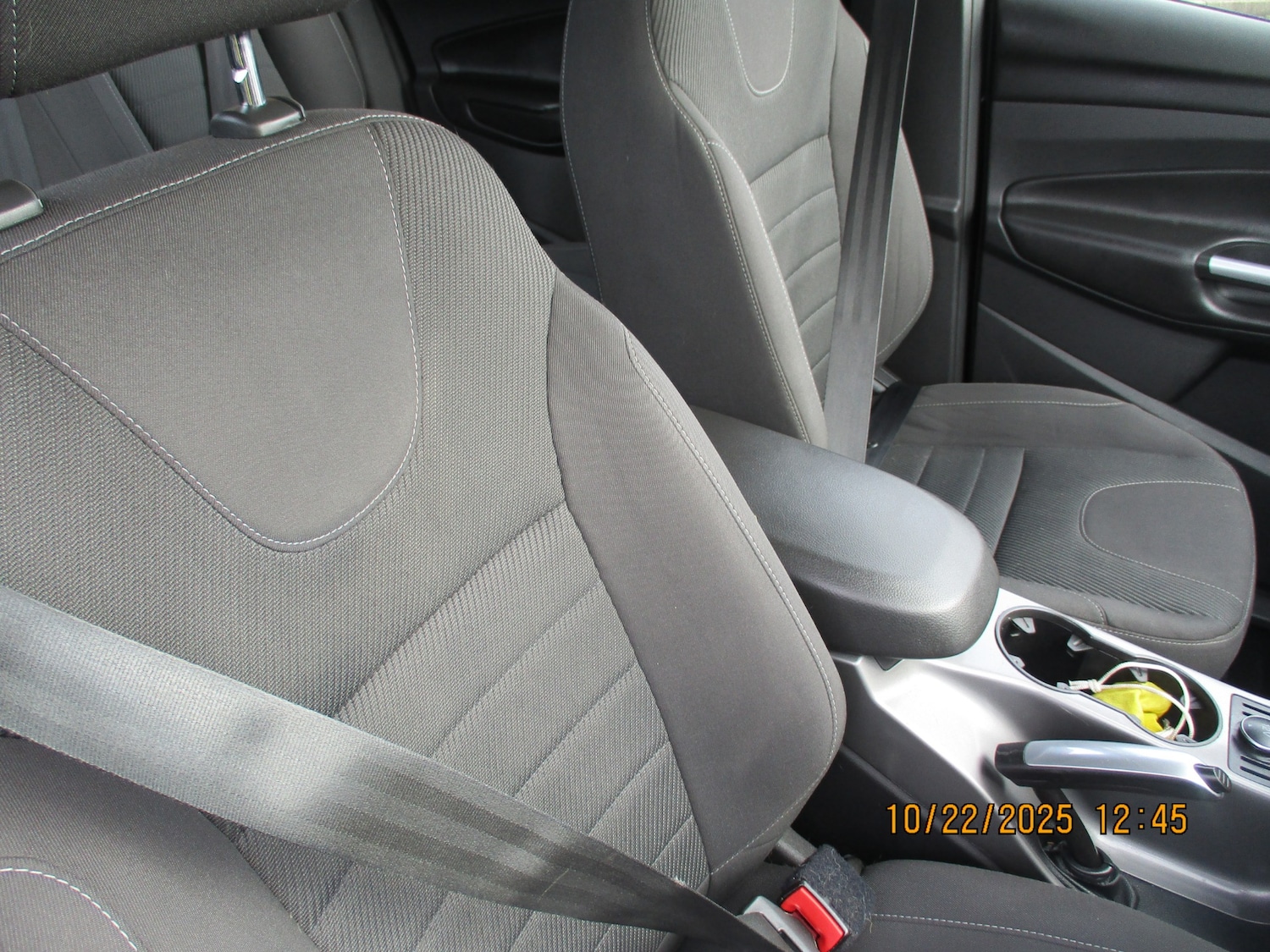 Used Ford Kuga 2015 for sale - 76287937: Photo 26
