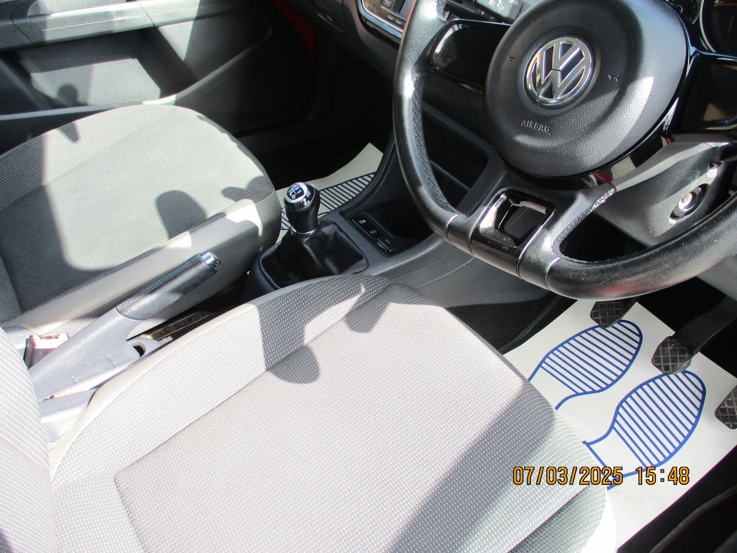 Used Volkswagen up! 2016 for sale - 76492141: Photo 9